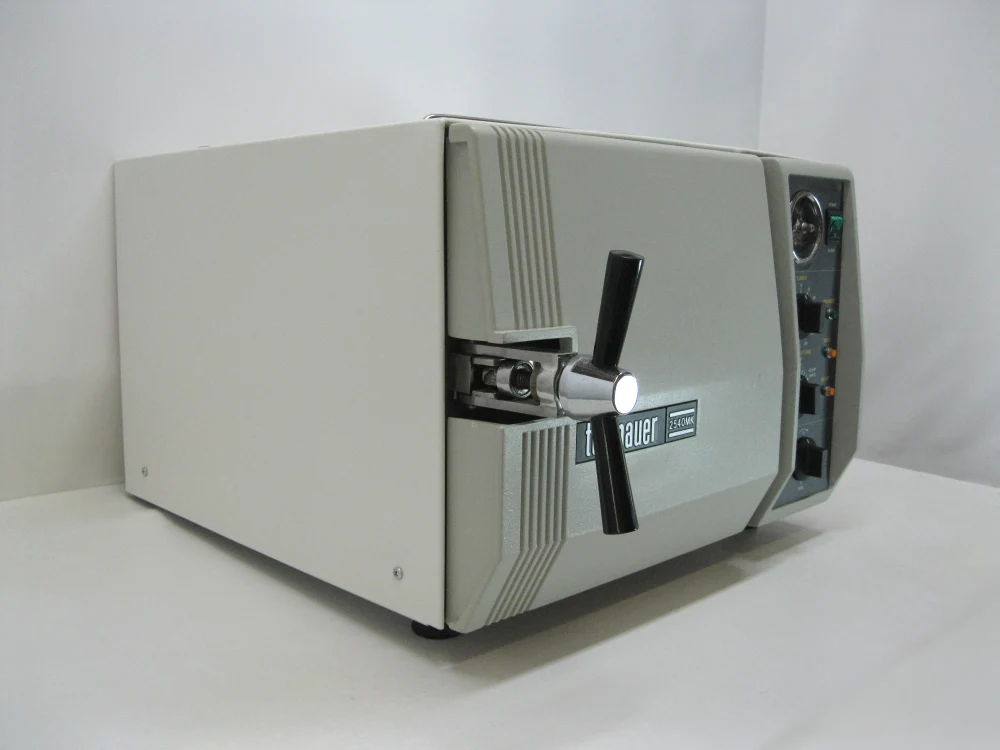 Tuttnauer 2540MK Refurbished Manual Autoclave - 230V - Image 3